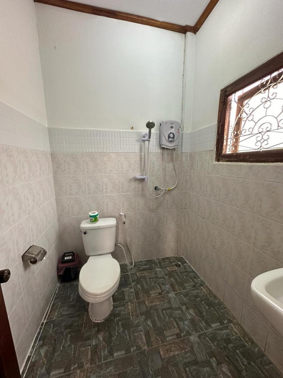 Rattana Guesthouse Luang Prabang Zewnętrze zdjęcie